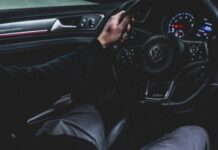 Цены на бензин падают: эксперты назвали причины