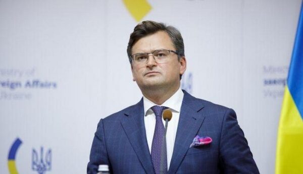 Кулеба перечислил компании, которые не ушли с российского рынка Кулеба перечислил компании, которые не ушли с российского рынка