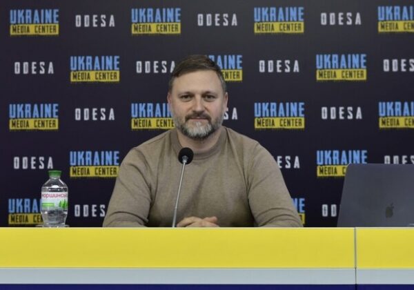 В Одессе ищут электриков и водителей чтобы помочь Херсону В Одессе ищут электриков и водителей чтобы помочь Херсону