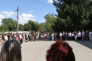 В Одессе и области открыли меморальные доски двум защитникам Украины В Одессе и области открыли меморальные доски двум защитникам Украины