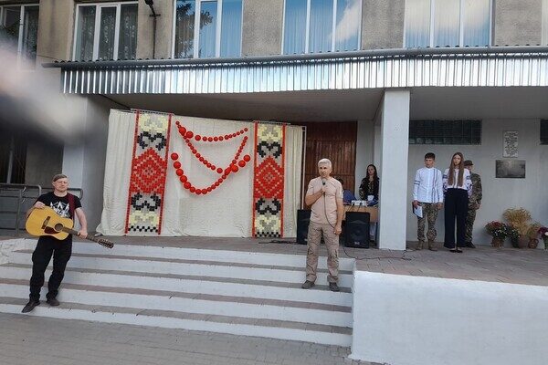 В Одессе и области открыли меморальные доски двум защитникам Украины В Одессе и области открыли меморальные доски двум защитникам Украины