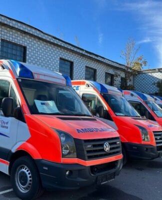 Одессе помогает Вена и Япония: передали генераторы и реанимобили