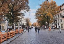 Спектакль «Сердцеедки» и благотворительный ужин с Олей Поляковой: куда пойти в Одессе в пятницу и эти выходные