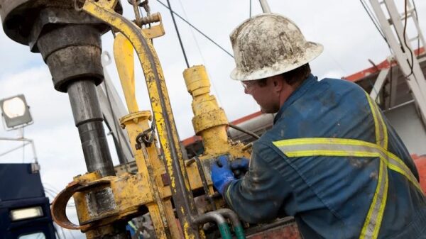 Barclays прекращает финансирование новых нефтегазовых проектов Barclays прекращает финансирование новых нефтегазовых проектов