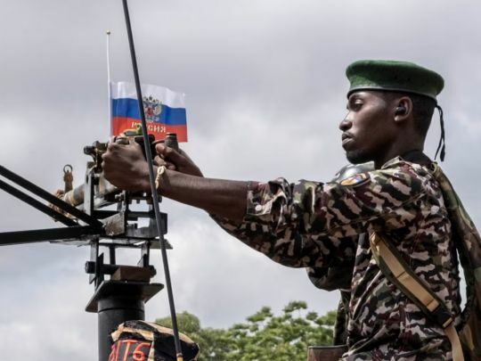 росія відправляє молодих африканців вмирати у війні проти України