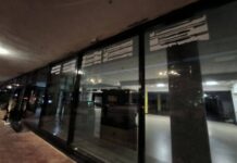 В Одессе с автовокзала демонтировали расписание на русском
