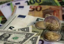 Курс валют в Украине 16 декабря 2024: сколько стоит доллар и евро