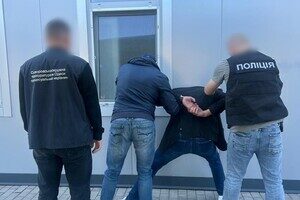 Житель Одесского района обещал мужчине формальное трудоустройство в армию Житель Одесского района обещал мужчине формальное трудоустройство в армию