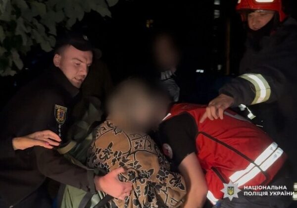 Атака дронами по Одессе: пятеро раненых, среди них двое детей, разрушен многоквартирный дом Атака дронами по Одессе: пятеро раненых, среди них двое детей, разрушен многоквартирный дом