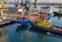 В порту Черноморск более 50 миллионов гривен отремонтируют семь причалов
