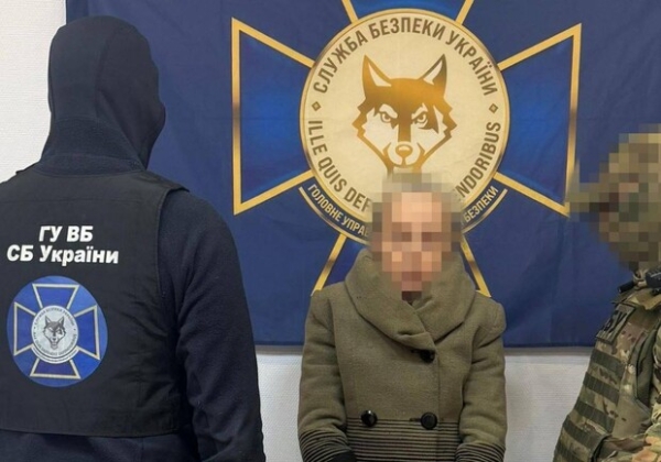 Сообщала врагу об ВСУ: в Одессе взяли под стражу поклонницу РФ Сообщала врагу об ВСУ: в Одессе взяли под стражу поклонницу РФ