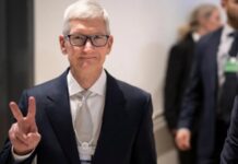 Apple отчитывается о рекордных продажах iPhone на фоне спада в сегменте Mac