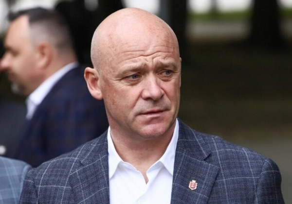 Экс-мэр Одессы Труханов вышел из-под домашнего ареста и записал обращение Экс-мэр Одессы Труханов вышел из-под домашнего ареста и записал обращение