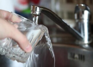 Масштабное отключение воды в Одессе 30 апреля: список районов и адреса